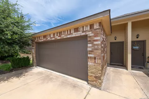 Exterior - 436 Jack Rabbit Ln, Buda, TX 78610 photo 5 of 8