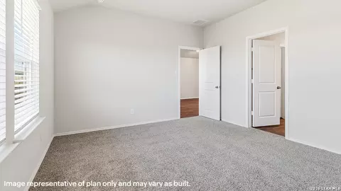 Bedroom - 14526 Open Range Rd, Lytle, TX 78052 photo 1 of 3