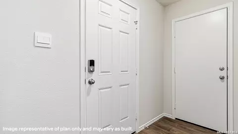 Entry Way - 14526 Open Range Rd, Lytle, TX 78052 photo 1 of 1