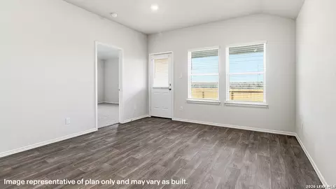 Living - 14526 Open Range Rd, Lytle, TX 78052 photo 2 of 2