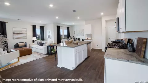 Kitchen - 14522 Open Range Rd, Lytle, TX 78052 photo 1 of 3