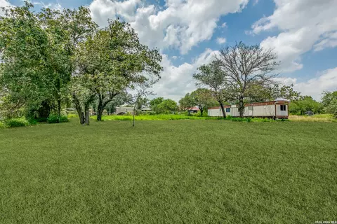 Exterior - 716 County Road 6847, Lytle, TX 78052 photo 6 of 7