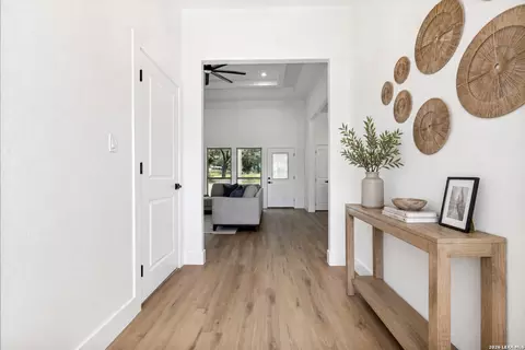 Entry Way - 716 County Road 6847, Lytle, TX 78052 photo 1 of 2