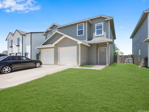 8623 Key Windy Way, Converse, TX 78109