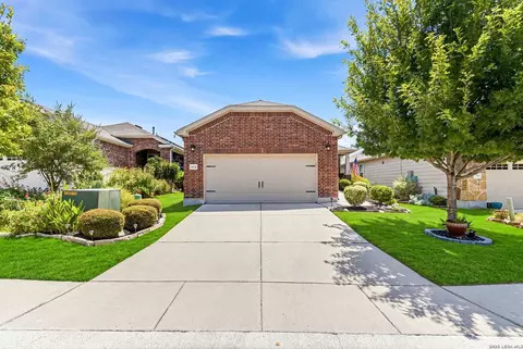 3414 Red Falls Rd, San Antonio, TX 78253