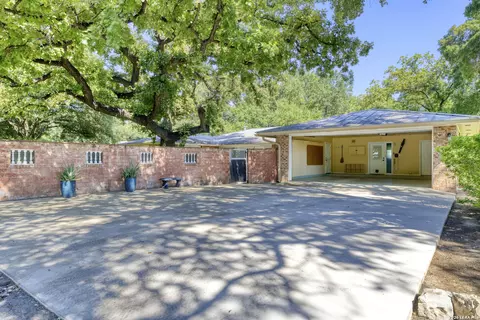 Other - 921 Maple, Uvalde, TX 78801 photo 7 of 7