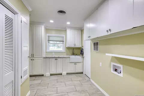 Other - 921 Maple, Uvalde, TX 78801 photo 5 of 7