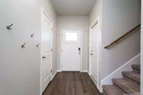 Entry Way - 3915 Ivy Path, St.hedwig, TX 78152 photo 1 of 1