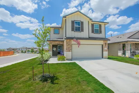 116 Middle Green Loop, Floresville, TX 78114