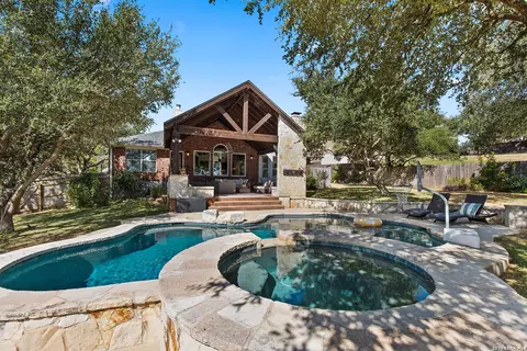8935 Woodland Pass, Boerne, TX 78006