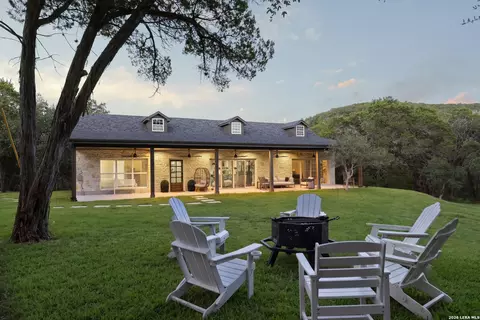 4669 Fm 2673, Canyon Lake, TX 78133