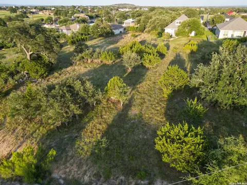 114 N Calvin Barrett, Blanco, TX 78606