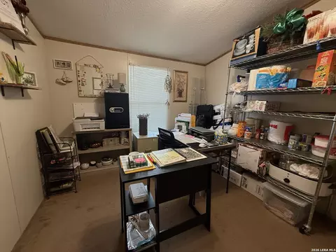 276 County Road 7710, Devine, TX 78016 photo 31