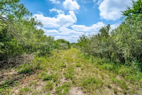 tbd N Chisolm Trl, Utopia, TX 78884 photo 8