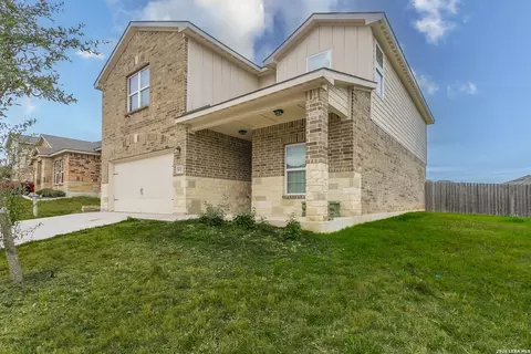 8025 Bluewater Cv, San Antonio, TX 78254