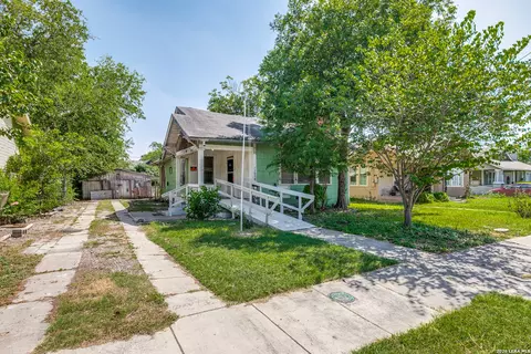 1610 W Craig Pl, San Antonio, TX 78201