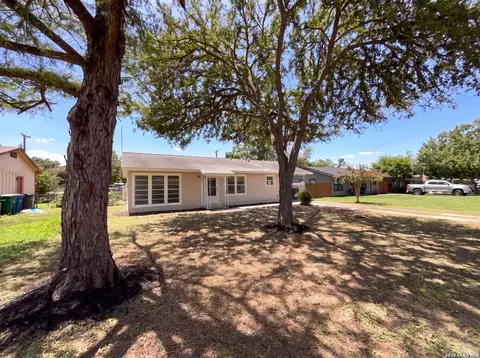 318 Nash Blvd, San Antonio, TX 78223