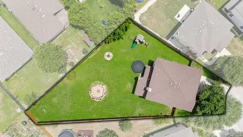 10327 Filly Vly, San Antonio, TX 78254