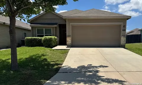 4935 Santa Catalina Cv, San Antonio, TX 78218