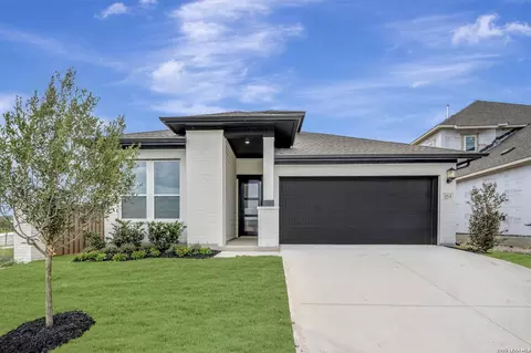 164 Radnor Rd, New Braunfels, TX 78130