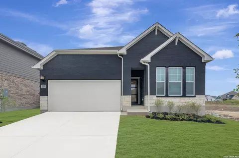 133 Radnor Rd, New Braunfels, TX 78130