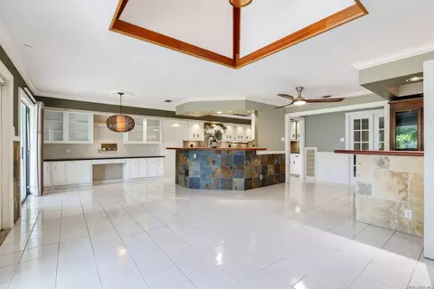 6013 Bayou Bnd, Windcrest, TX 78239