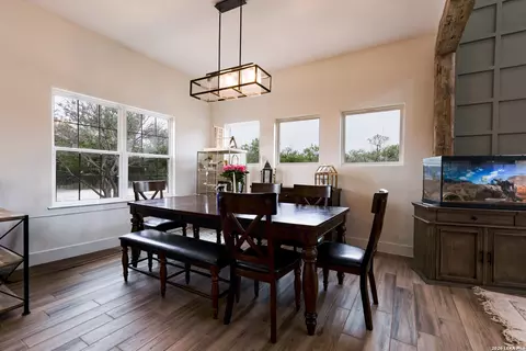 Dining - 914 County Road 7718, Devine, TX 78016 photo 1 of 1