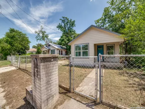 334 Bank St, San Antonio, TX 78204