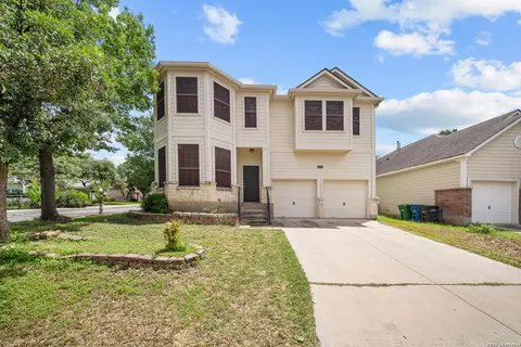 8735 N Sarasota Woods, San Antonio, TX 78250