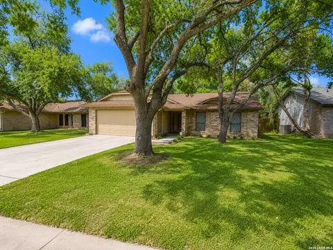 7161 Webbwood Way, San Antonio, TX 78250