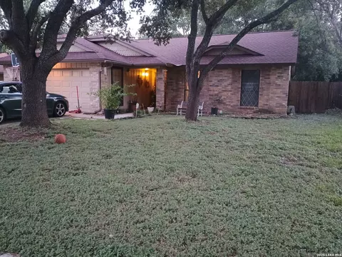 7161 Webbwood Way, San Antonio, TX 78250
