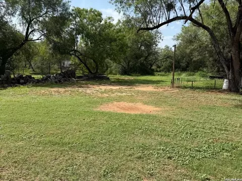 Exterior - 17685 Senior Rd #LOT 8, Von Ormy, TX 78073 photo 2 of 2