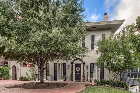 318 W Huisache Ave, San Antonio, TX 78212