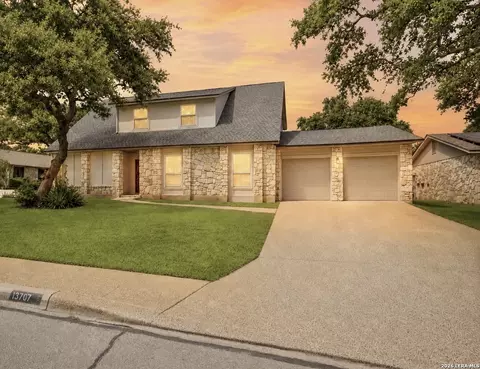 13707 Oak Cabin, San Antonio, TX 78232