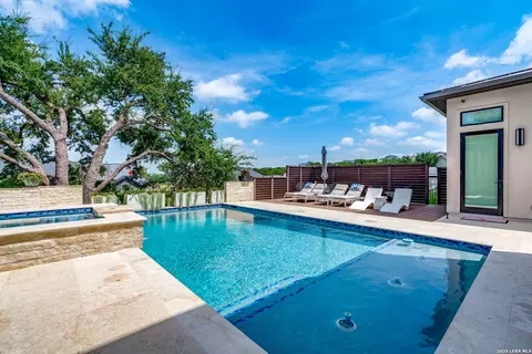 9625 Midsomer Pl, San Antonio, TX 78255