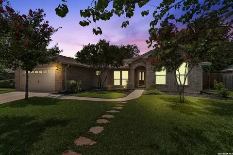 1827 Oakline, San Antonio, TX 78232