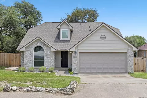 8510 Wood Fls, San Antonio, TX 78251