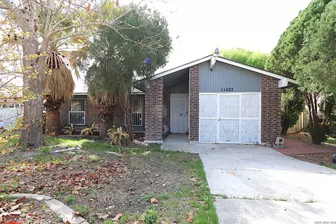 11422 Rifle Gap Dr, San Antonio, TX 78245