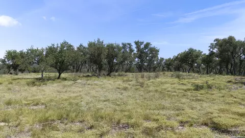 322 Mitchell Dr, Spring Branch, TX 78070 photo 3