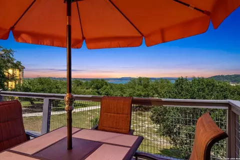 2681 Lakeview Dr, Canyon Lake, TX 78133