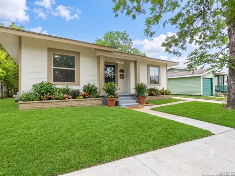 2367 Burnet St, San Antonio, TX 78202