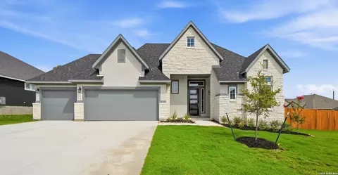 116 Highland Park, Castroville, TX 78009