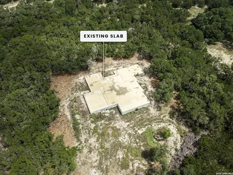 974 Laurel Crk, Pipe Creek, TX 78063