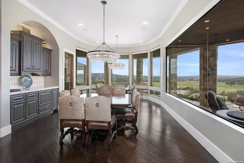 Dining - 325 River Rdg, Spring Branch, TX 78070 photo 2 of 4