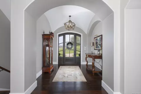 Entry Way - 325 River Rdg, Spring Branch, TX 78070 photo 1 of 6