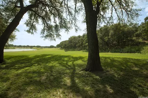 Exterior - 325 River Rdg, Spring Branch, TX 78070 photo 21 of 24