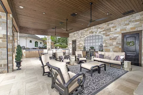 Exterior - 325 River Rdg, Spring Branch, TX 78070 photo 13 of 24