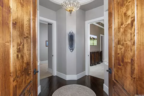 Entry Way - 325 River Rdg, Spring Branch, TX 78070 photo 2 of 6