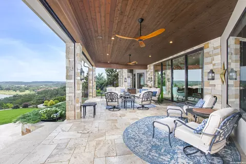 Exterior - 325 River Rdg, Spring Branch, TX 78070 photo 7 of 24