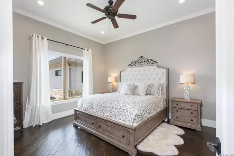 Bedroom - 325 River Rdg, Spring Branch, TX 78070 photo 3 of 7